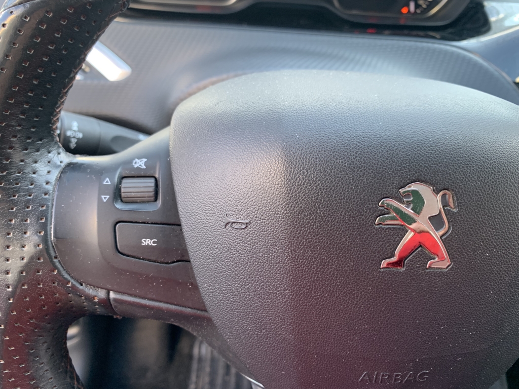 PEUGEOT 20058 CROSSWAY 1.6 HDI 120CV PEUGEOT 20058 CROSSWAY 1.6 HDI 120CV