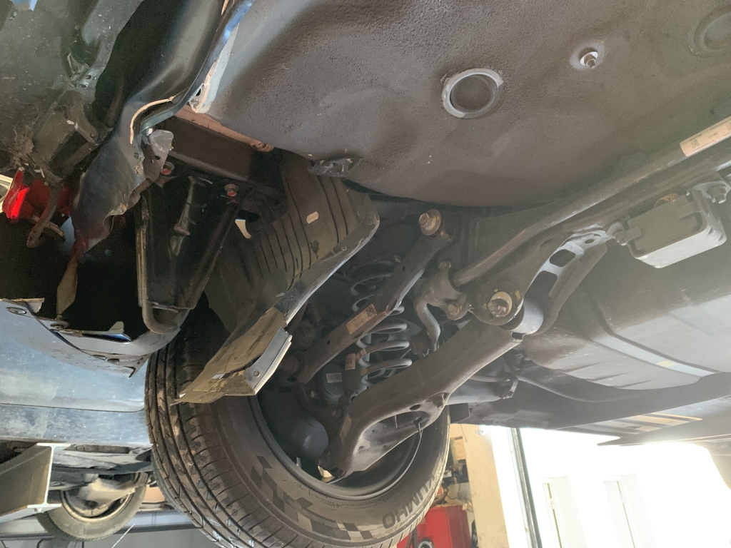 HYUNDAI I-30 GO 1.6 CRD 110CV HYUNDAI I-30 GO 1.6 CRD 110CV