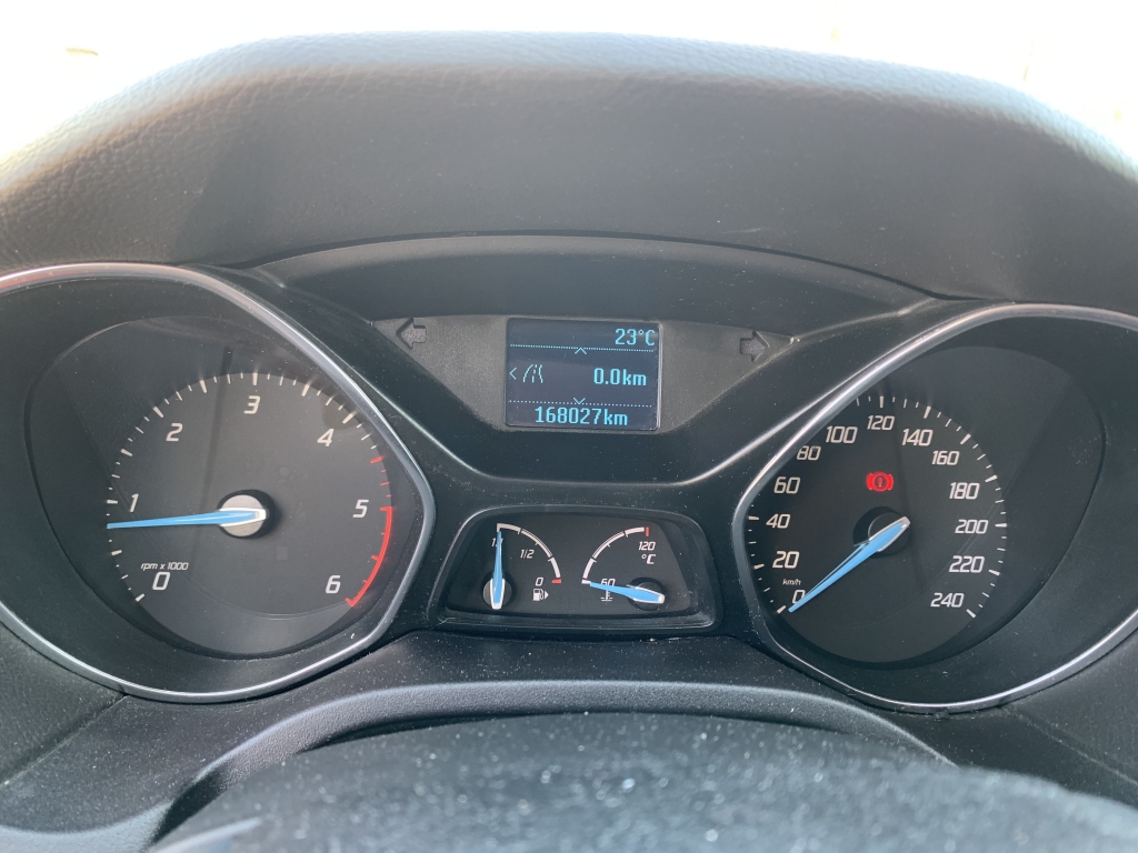 FORD FOCUS 1.6 TDCI 115CV FORD FOCUS 1.6 TDCI 115CV