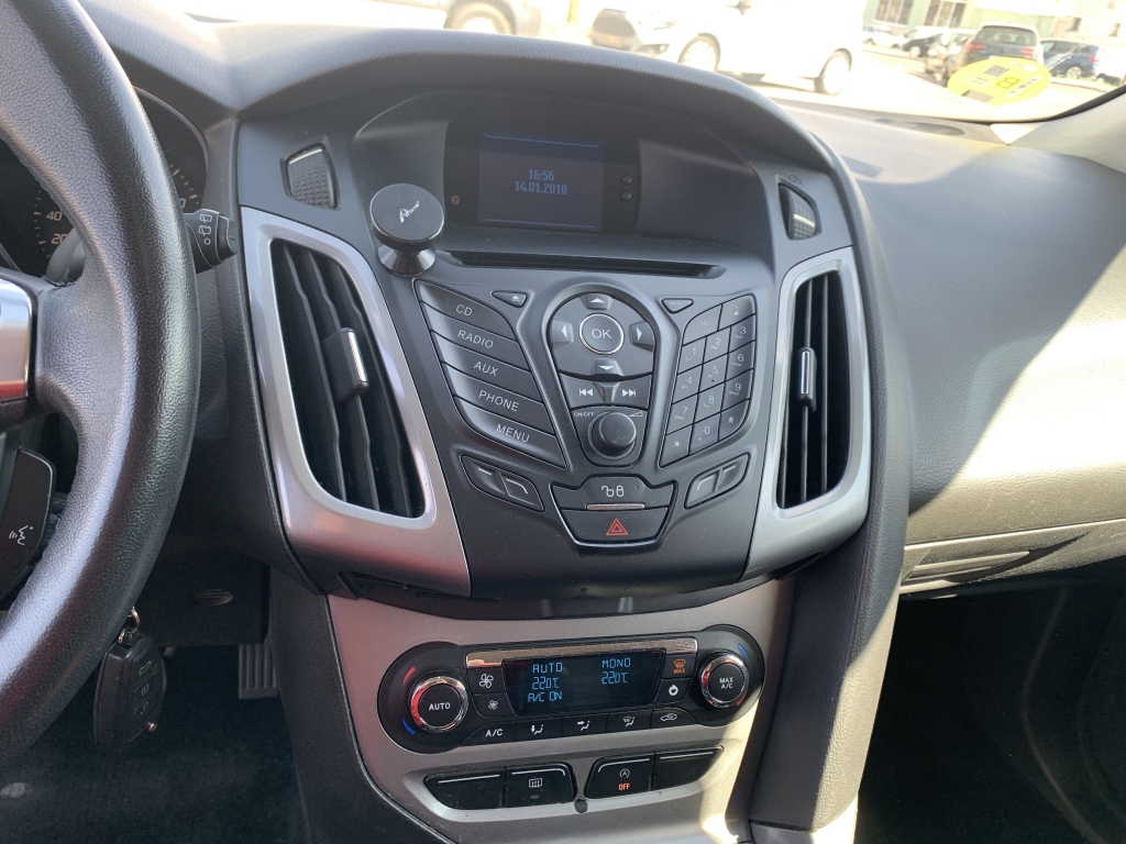 FORD FOCUS 1.6 TDCI 115CV FORD FOCUS 1.6 TDCI 115CV