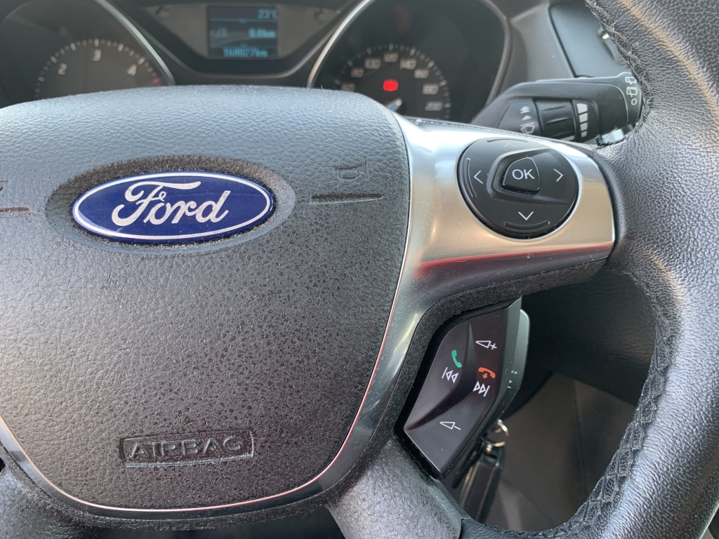 FORD FOCUS 1.6 TDCI 115CV FORD FOCUS 1.6 TDCI 115CV