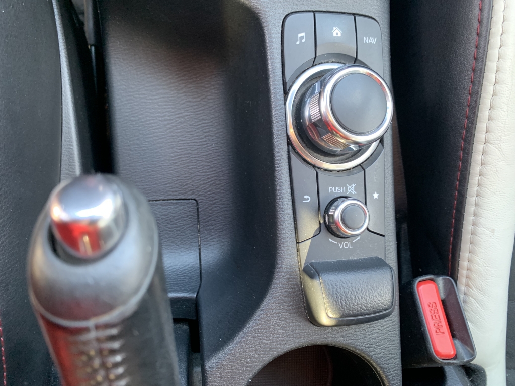 MAZDA CX-3 1.5 D 105CV MAZDA CX-3 1.5 D 105CV