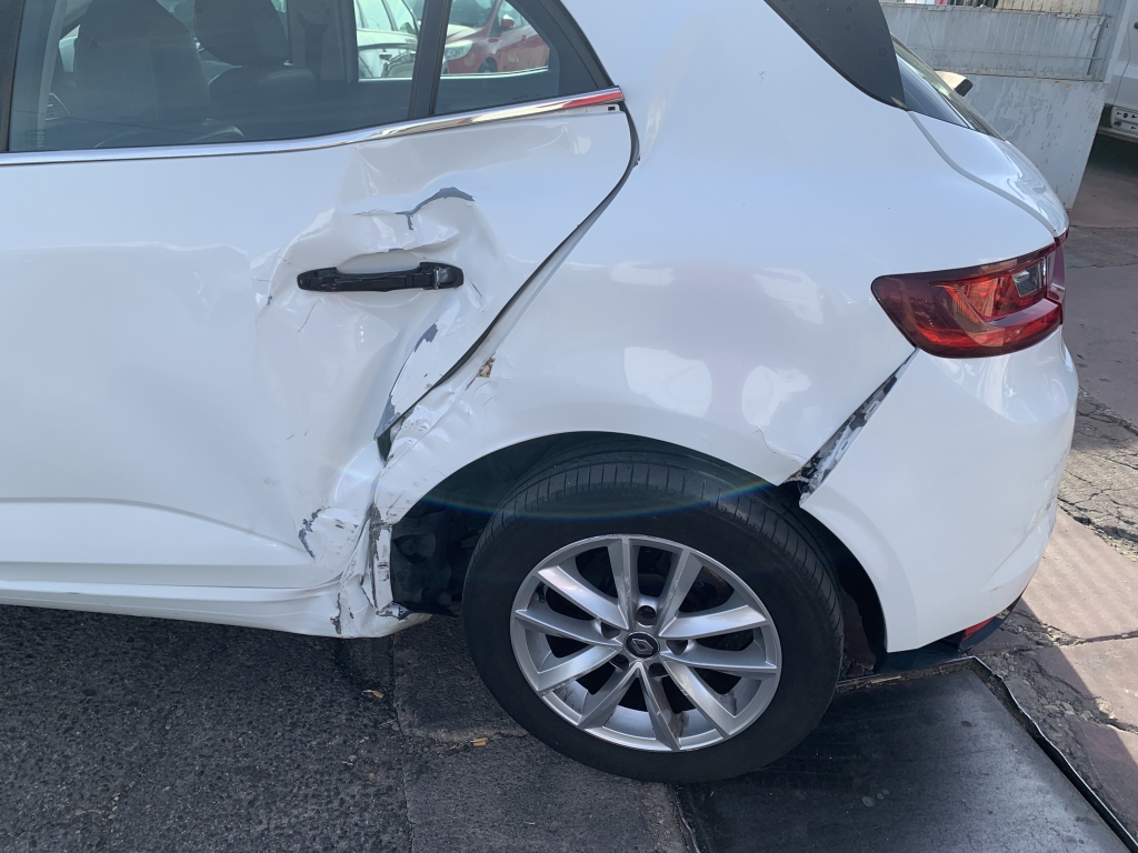 RENAULT MEGANE 1.5 DCI 110CV RENAULT MEGANE 1.5 DCI 110CV