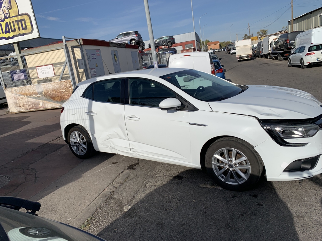 RENAULT MEGANE 1.5 DCI 110CV RENAULT MEGANE 1.5 DCI 110CV