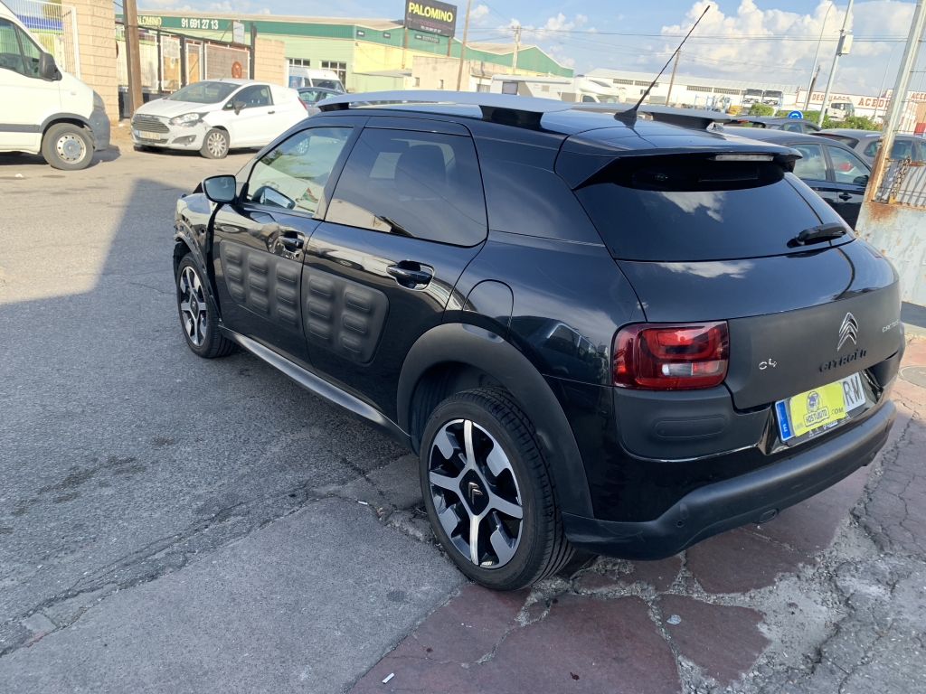 CITROEN CACTUS 1.2 INY 110CV CITROEN CACTUS 1.2 INY 110CV