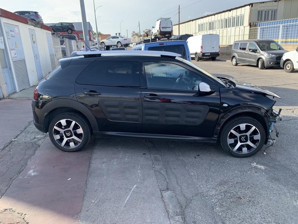 CITROEN CACTUS 1.2 INY 110CV CITROEN CACTUS 1.2 INY 110CV