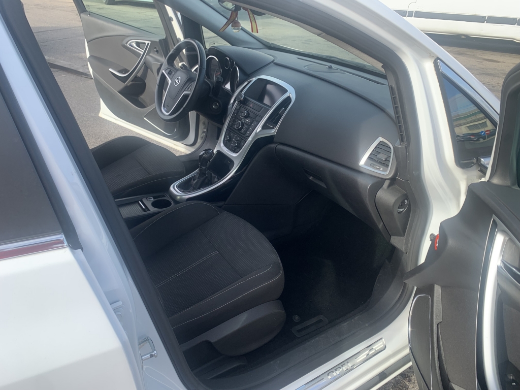 OPEL ASTRA 1.7 CDTI 125CV OPEL ASTRA 1.7 CDTI 125CV