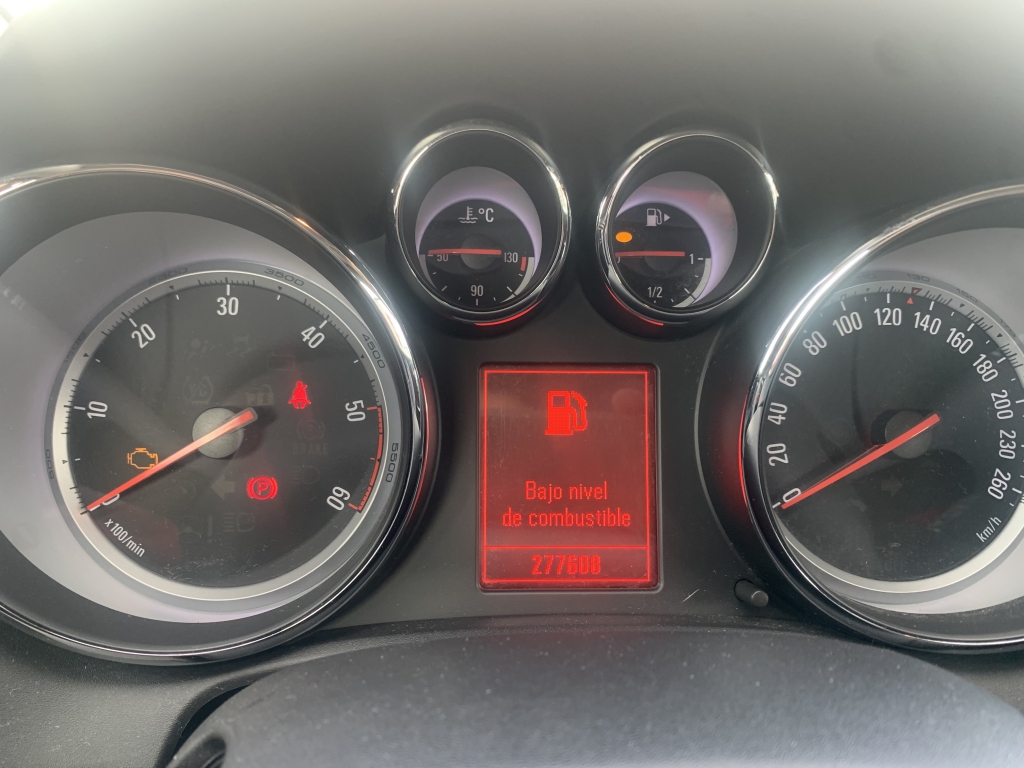 OPEL ASTRA 1.7 CDTI 125CV OPEL ASTRA 1.7 CDTI 125CV