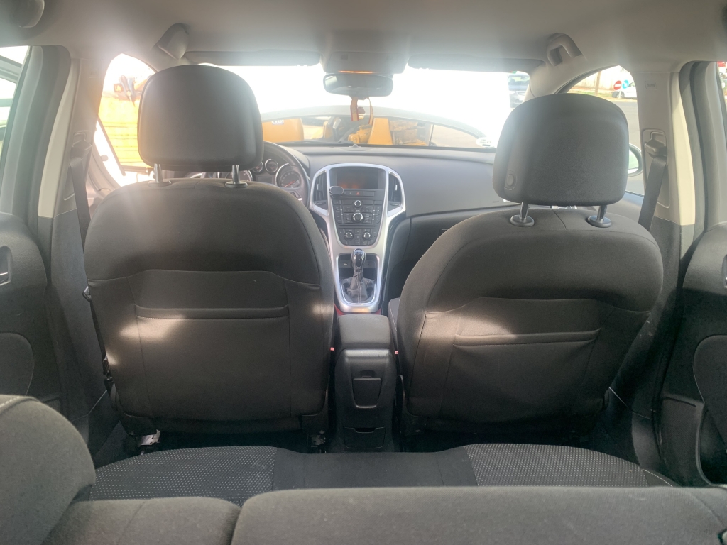 OPEL ASTRA 1.7 CDTI 125CV OPEL ASTRA 1.7 CDTI 125CV