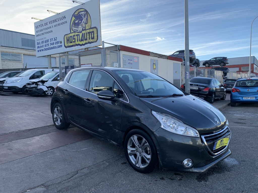 PEUGEOT 208 1.6 HDI 92CV PEUGEOT 208 1.6 HDI 92CV