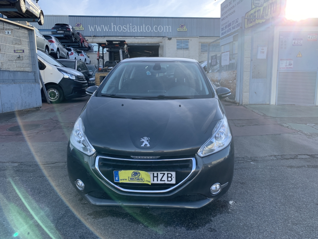 PEUGEOT 208 1.6 HDI 92CV PEUGEOT 208 1.6 HDI 92CV