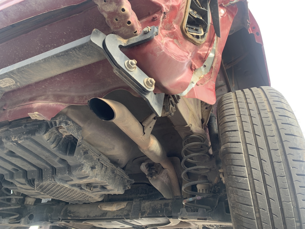 PEUGEOT 2008 1.6 HDI 100CV PEUGEOT 2008 1.6 HDI 100CV