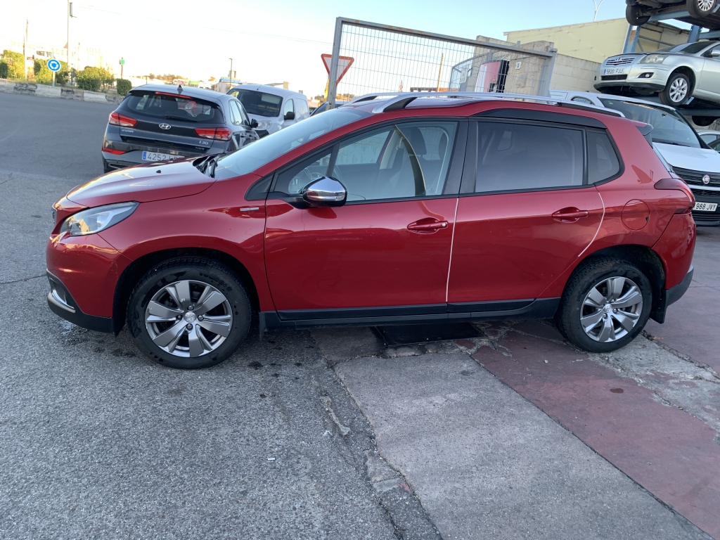 PEUGEOT 2008 1.6 HDI 100CV PEUGEOT 2008 1.6 HDI 100CV