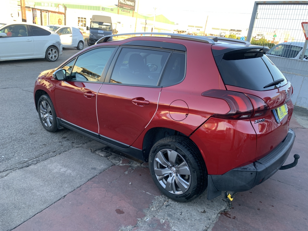 PEUGEOT 2008 1.6 HDI 100CV