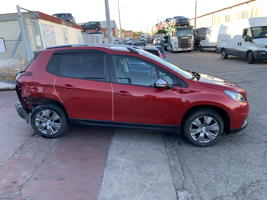 PEUGEOT 2008 1.6 HDI 100CV PEUGEOT 2008 1.6 HDI 100CV