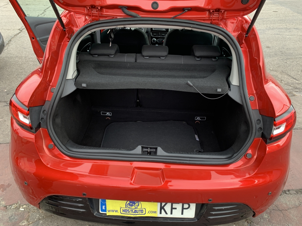 RENAULT CLIO LIMITED 900CC INY 90CV RENAULT CLIO LIMITED 900CC INY 90CV