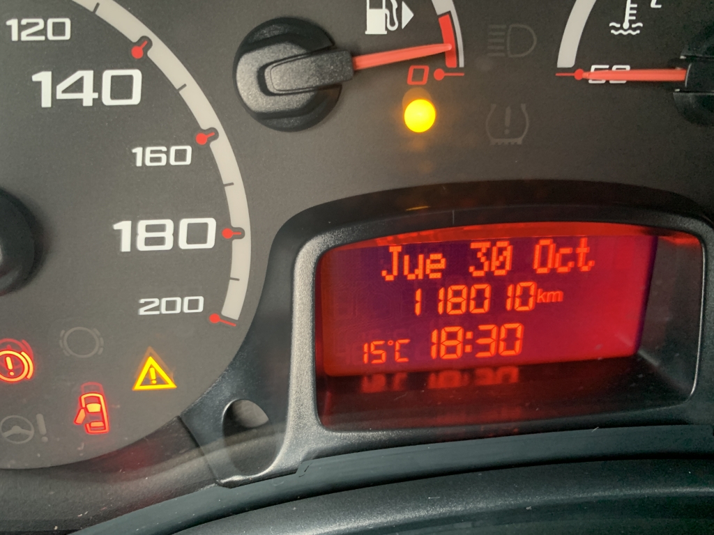 FORD KA 1.2 INY 70CV FORD KA 1.2 INY 70CV