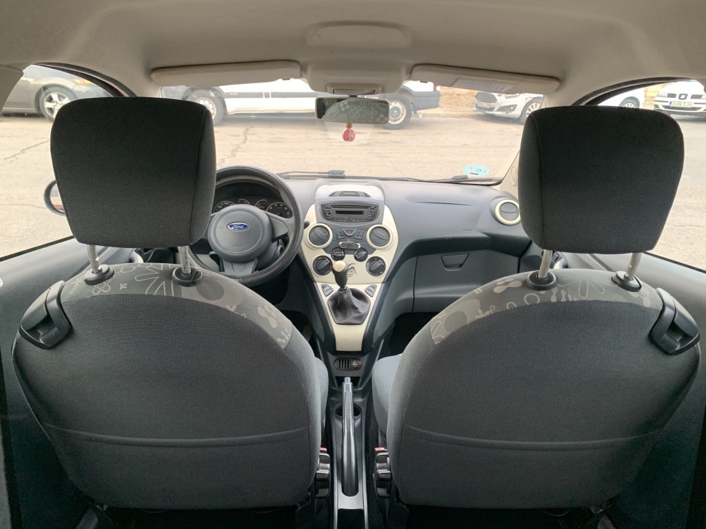 FORD KA 1.2 INY 70CV FORD KA 1.2 INY 70CV