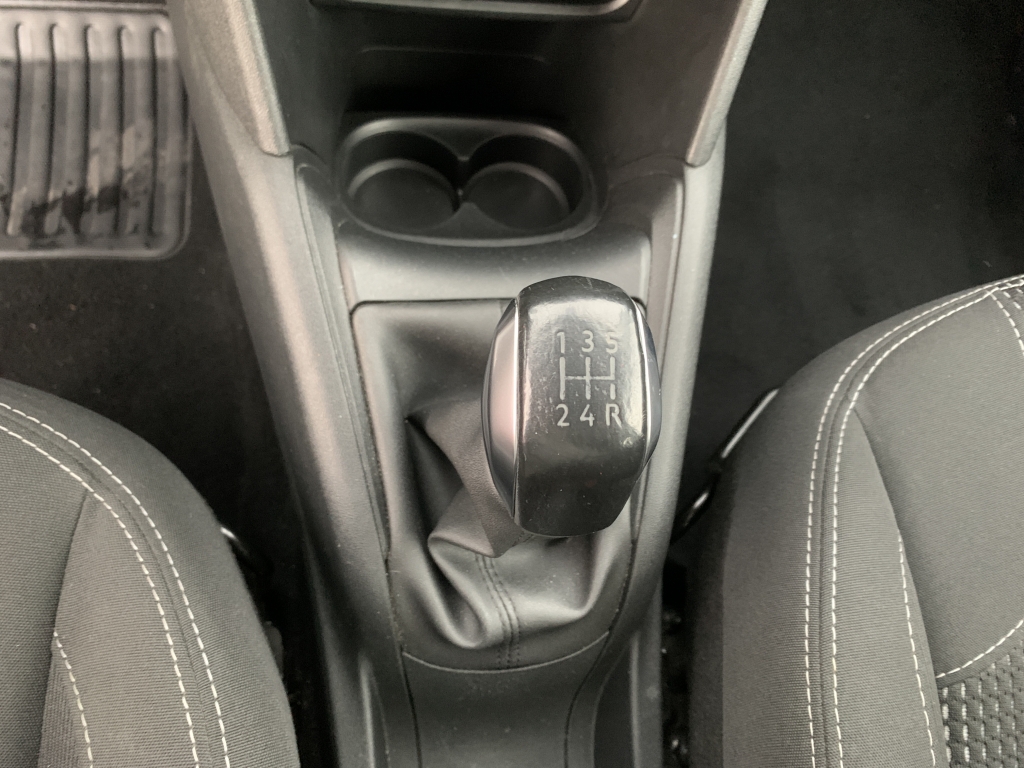 PEUGEOT 208 1.2 INY 110CV PEUGEOT 208 1.2 INY 110CV