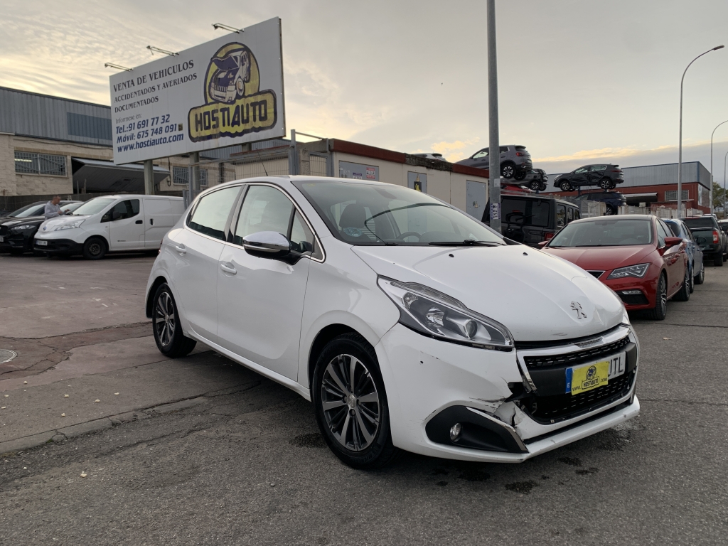 PEUGEOT 208 1.2 INY 110CV