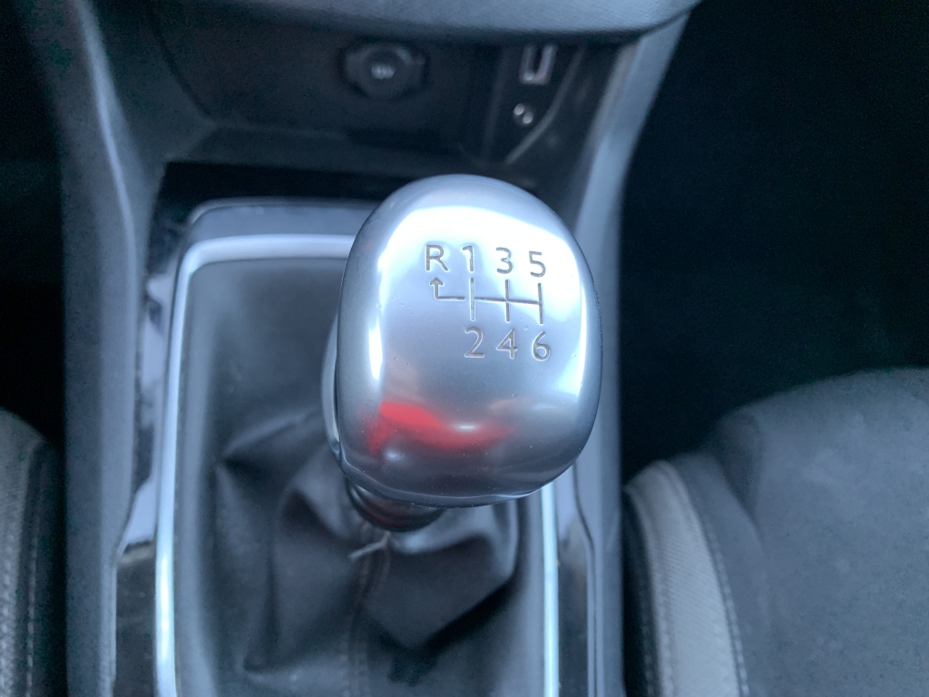 PEUGEOT 308 1.2 INY 130CV PEUGEOT 308 1.2 INY 130CV