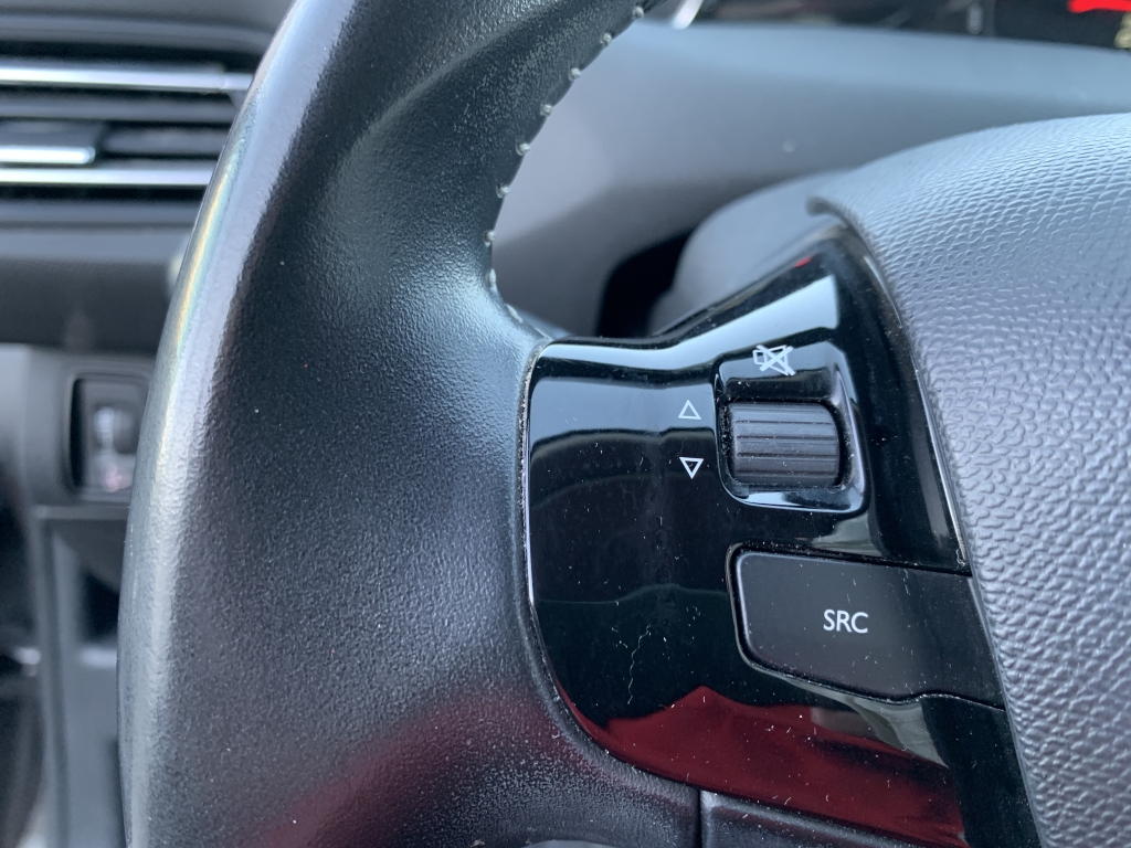 PEUGEOT 308 1.2 INY 130CV PEUGEOT 308 1.2 INY 130CV