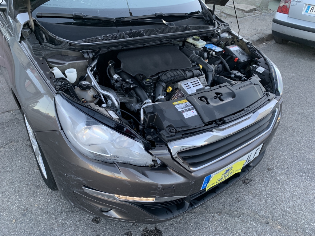 PEUGEOT 308 1.2 INY 130CV PEUGEOT 308 1.2 INY 130CV