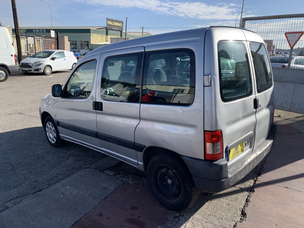 PEUGEOT PARTNER 1.6 HDI 75CV PEUGEOT PARTNER 1.6 HDI 75CV