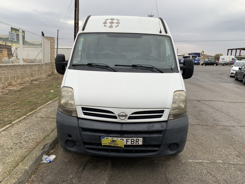 NISSASN INTERSTAR 2.5 DCI 100CV