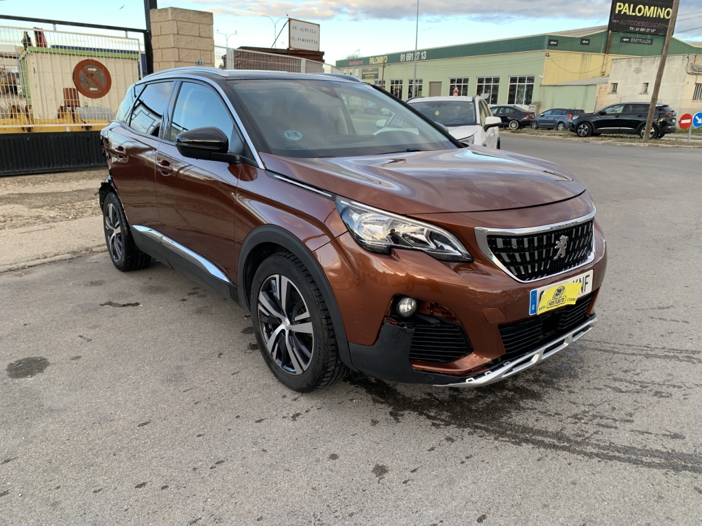 PEUGEOT 3008 1.2 INY 130CV