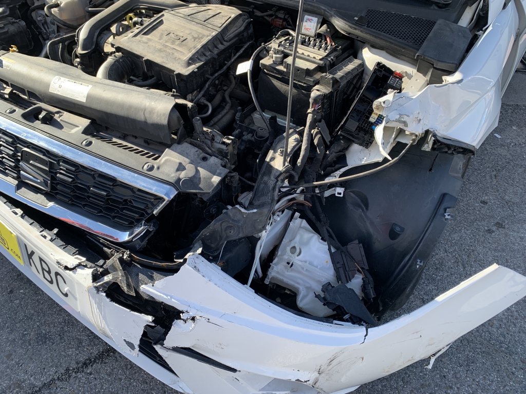 SEAT IBIZA 1.0 TSI 95CV SEAT IBIZA 1.0 TSI 95CV