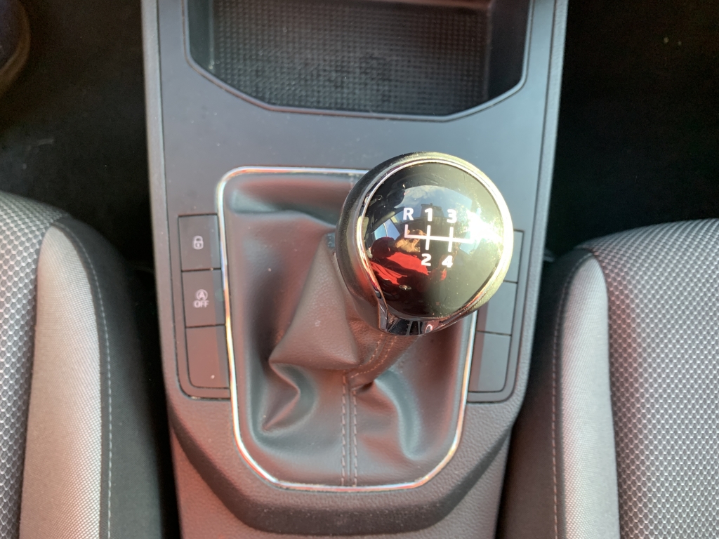 SEAT IBIZA 1.0 TSI 95CV SEAT IBIZA 1.0 TSI 95CV