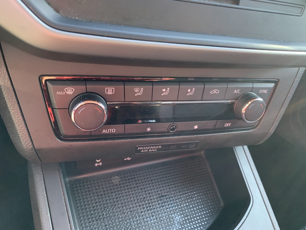 SEAT IBIZA 1.0 TSI 95CV SEAT IBIZA 1.0 TSI 95CV