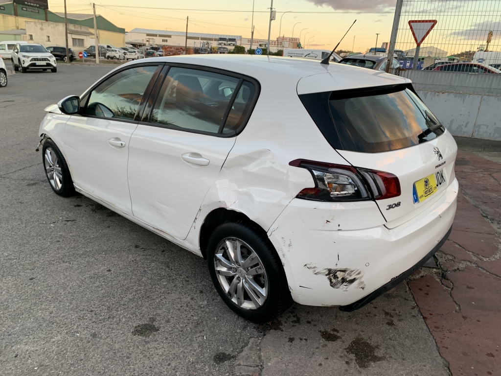 PEUGEOT 308 1.6 HDI 115CV