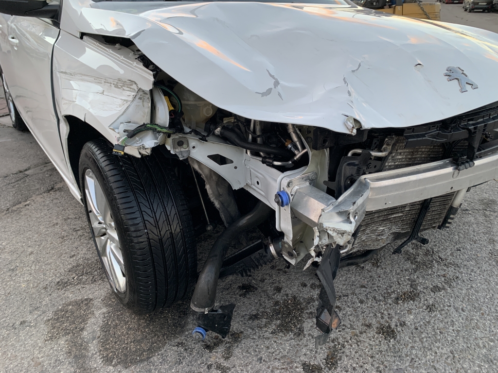 PEUGEOT 308 1.6 HDI 115CV