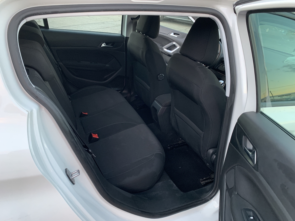 PEUGEOT 308 1.6 HDI 115CV