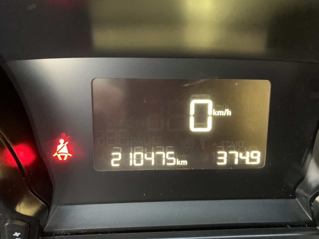 PEUGEOT 308 1.6 HDI 115CV