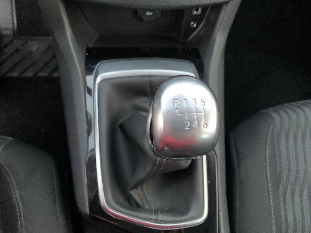 PEUGEOT 308 1.6 HDI 115CV