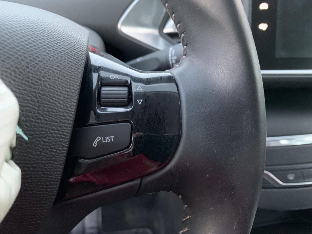 PEUGEOT 308 1.6 HDI 115CV