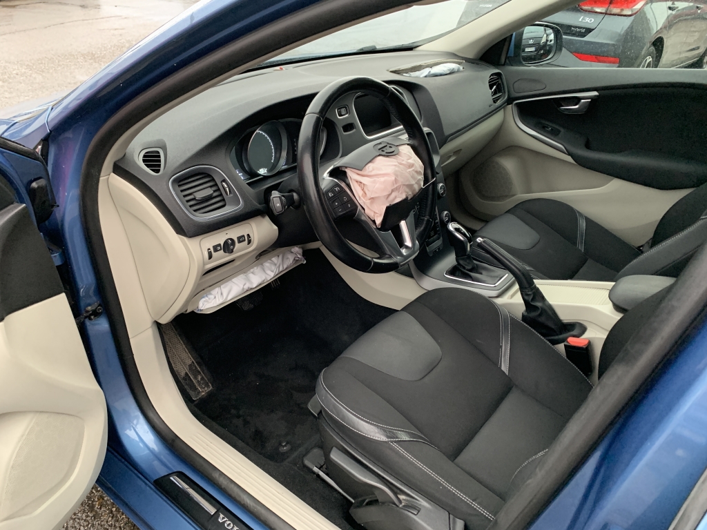 VOLVO V-40 2.0 D 150CV AUT