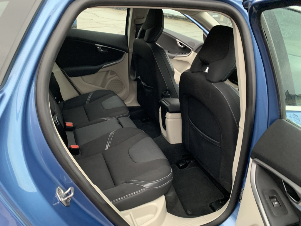 VOLVO V-40 2.0 D 150CV AUT