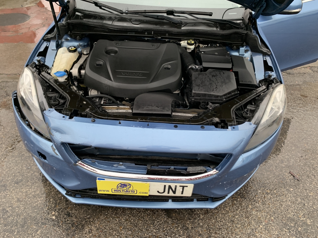 VOLVO V-40 2.0 D 150CV AUT