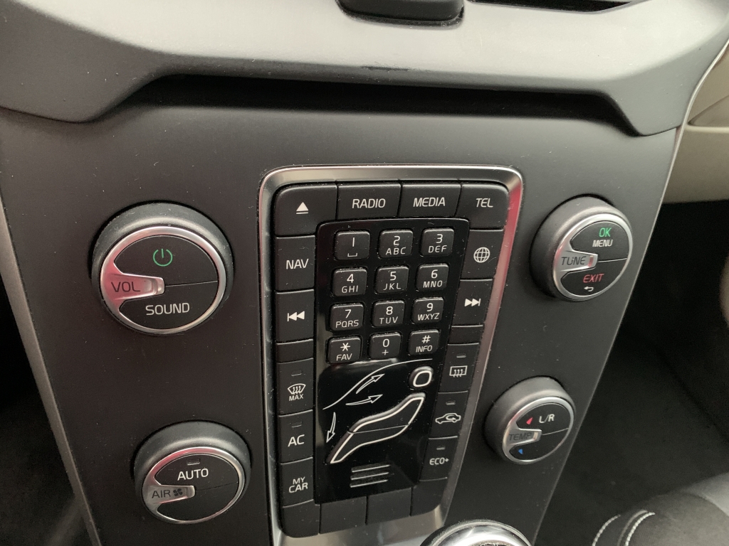 VOLVO V-40 2.0 D 150CV AUT