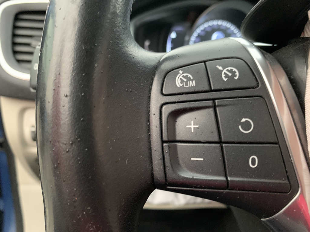 VOLVO V-40 2.0 D 150CV AUT