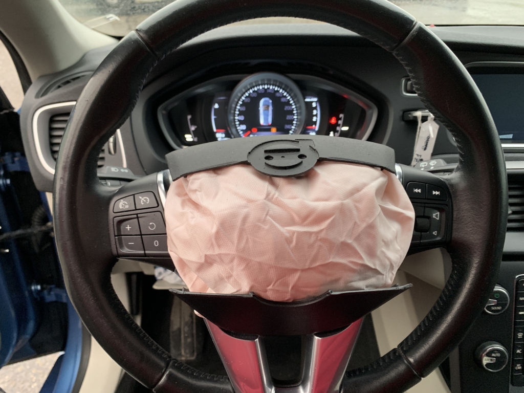 VOLVO V-40 2.0 D 150CV AUT