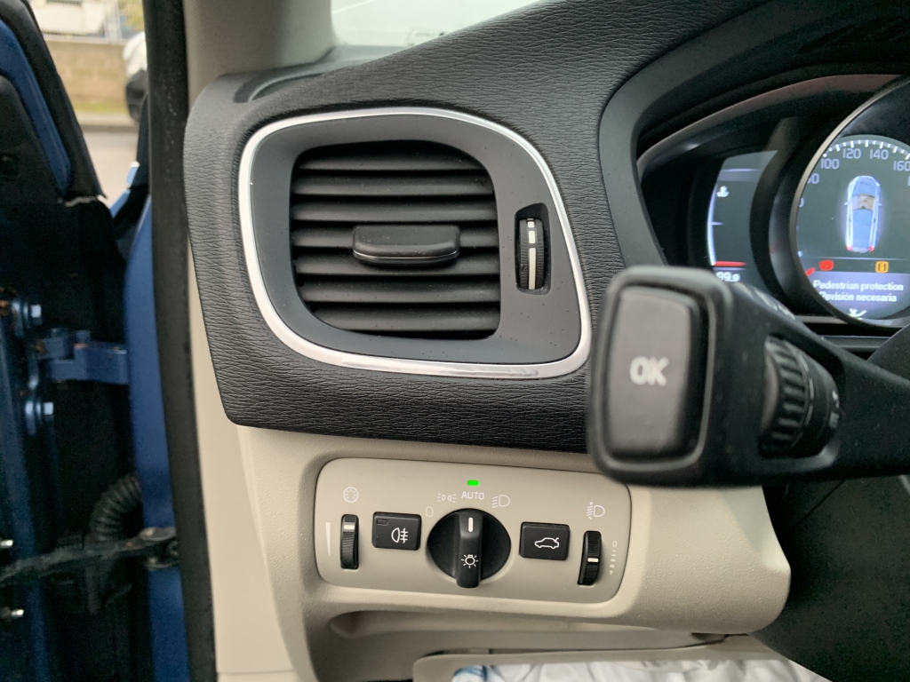 VOLVO V-40 2.0 D 150CV AUT