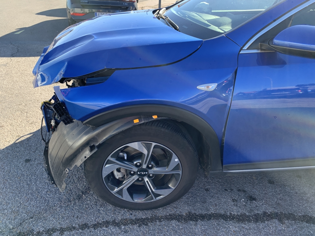 KIA XCEED 1.0 INY 120CV KIA XCEED 1.0 INY 120CV