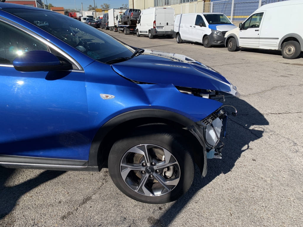 KIA XCEED 1.0 INY 120CV KIA XCEED 1.0 INY 120CV