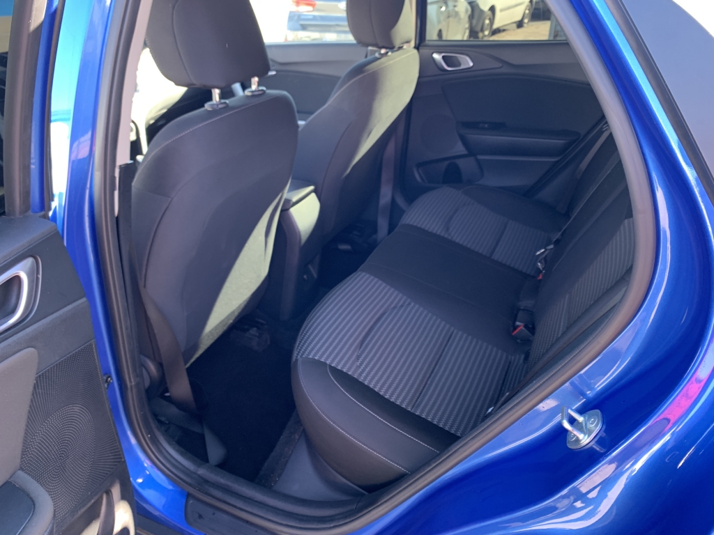 KIA XCEED 1.0 INY 120CV KIA XCEED 1.0 INY 120CV