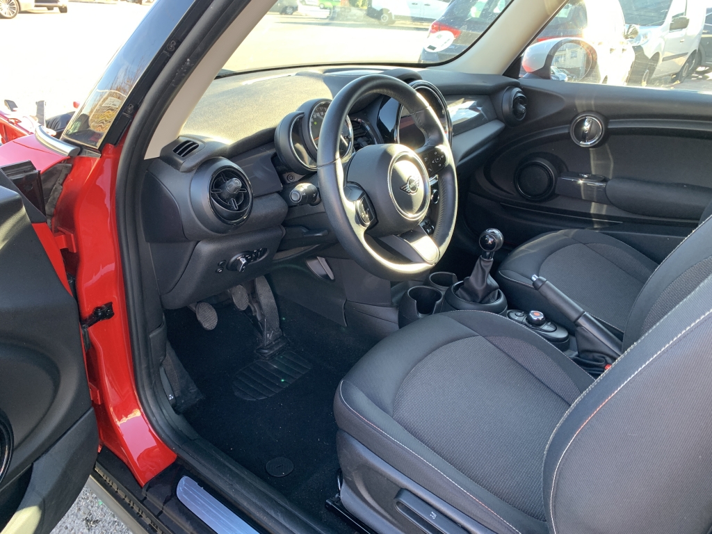 MINI COOPER 1.5 INY 136CV MINI COOPER 1.5 INY 136CV